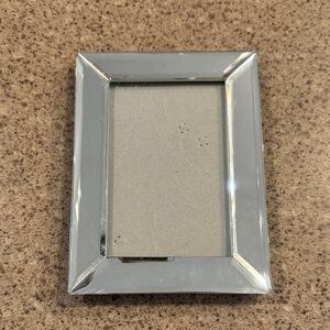 Rectangular Silver Mirrored Photo Frame - Small